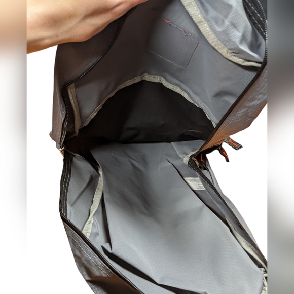 Summit Ridge NWT Red Black & Gray Unisex Backpack - Picture 4 of 13